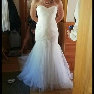 Wedding dress